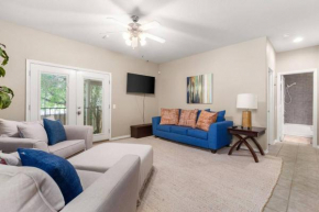 Lovely Getaway for ALL near Six Flags and Med Center